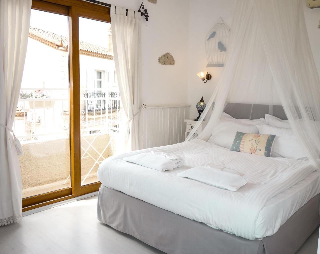 Peri Art Hotel Алачати Экстерьер фото